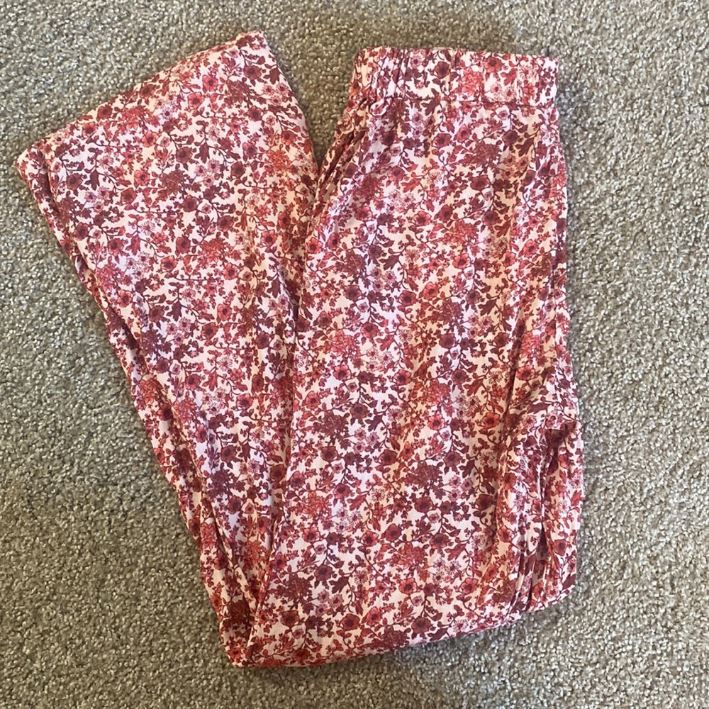 Flowy pants Size M